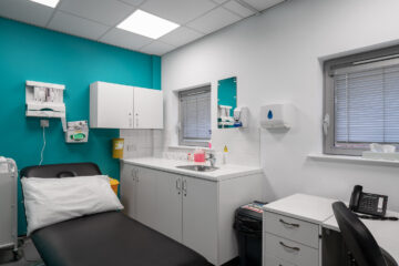 West Byfleet Interior 3 Athawes Media.jpg